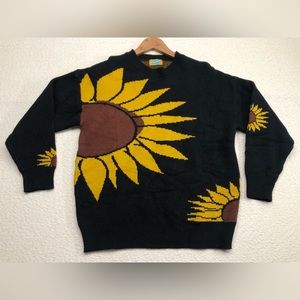 YWFG Women’s Crewneck Sweater Black Sunflower Print Size Large